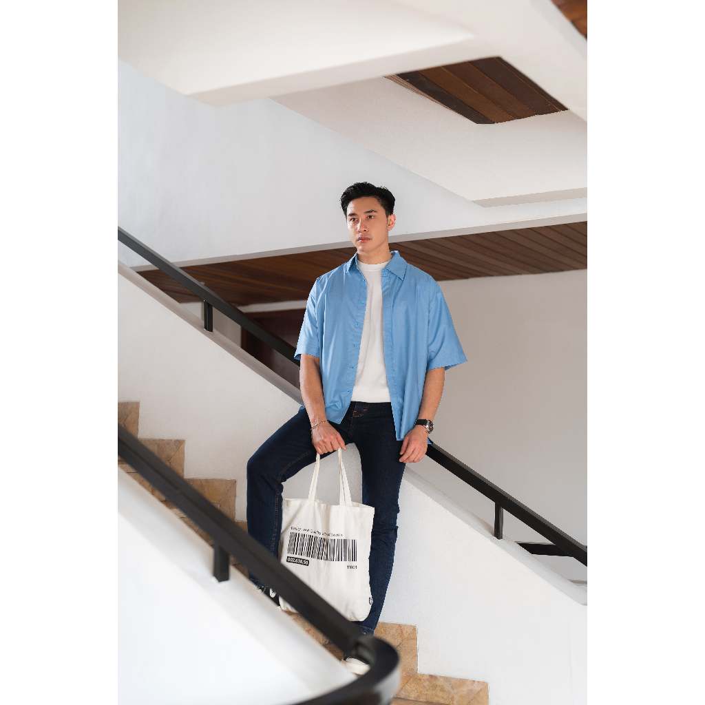 Hakone Kemeja Boxy Fit Superfine Cotton In Light Blue