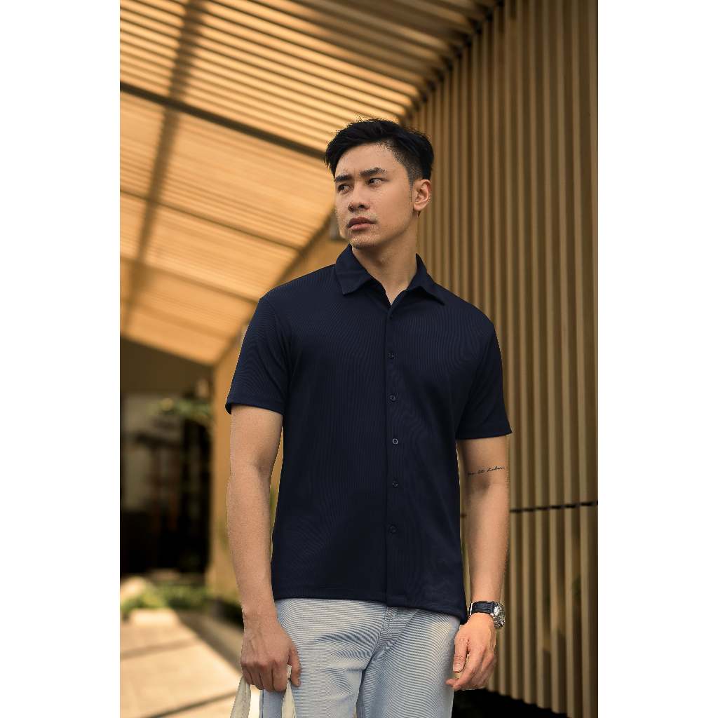 Fukuoka Kemeja Knit Lengan Pendek in Dark Navy - BYBLANK