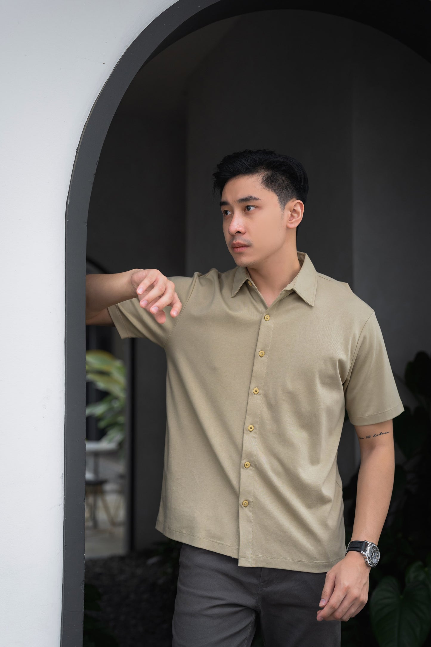 Saga Kemeja Kaos Cotton Air Khaki